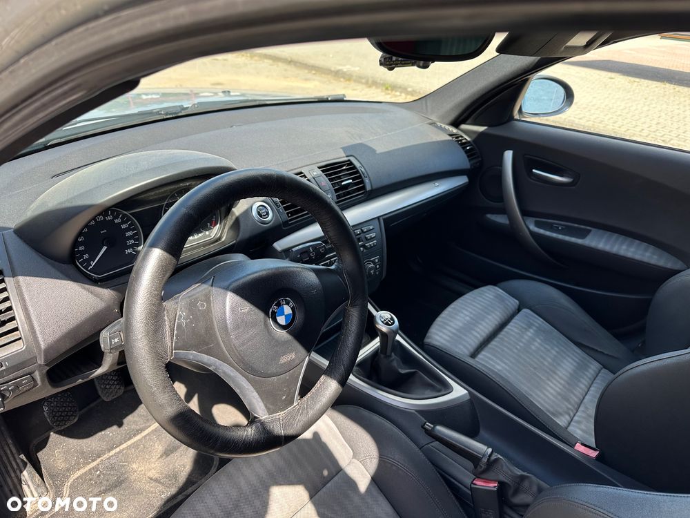 BMW Seria 1 116i - 5
