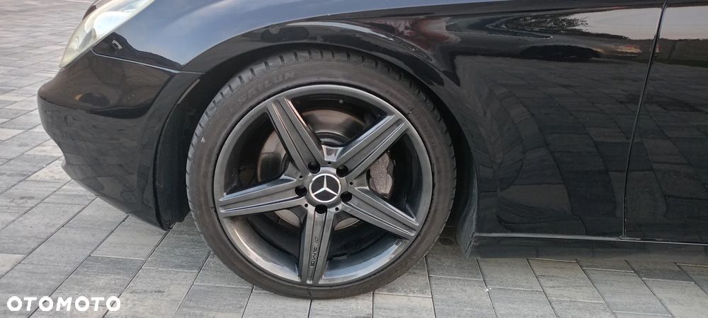 Mercedes-Benz CLS 350 CGI 7G-TRONIC - 22