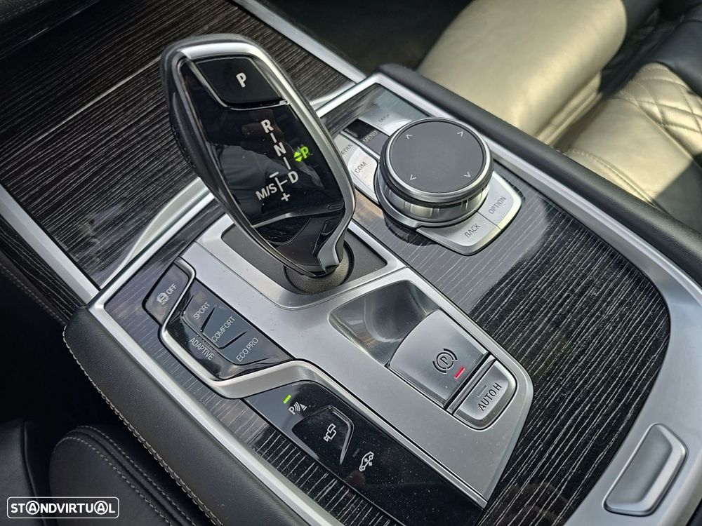 BMW 730 d Auto - 17