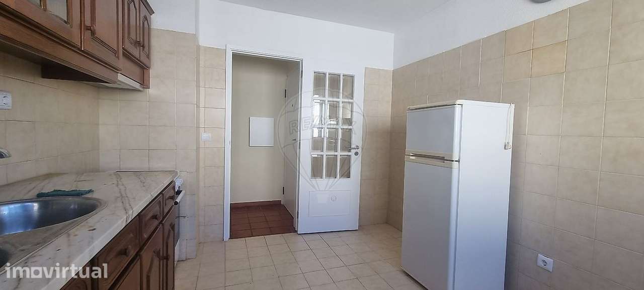 Apartamento T1 para arrendamento - Grande imagem: 3/12