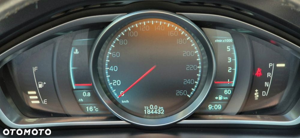 Volvo V40 D2 Powershift Momentum - 6