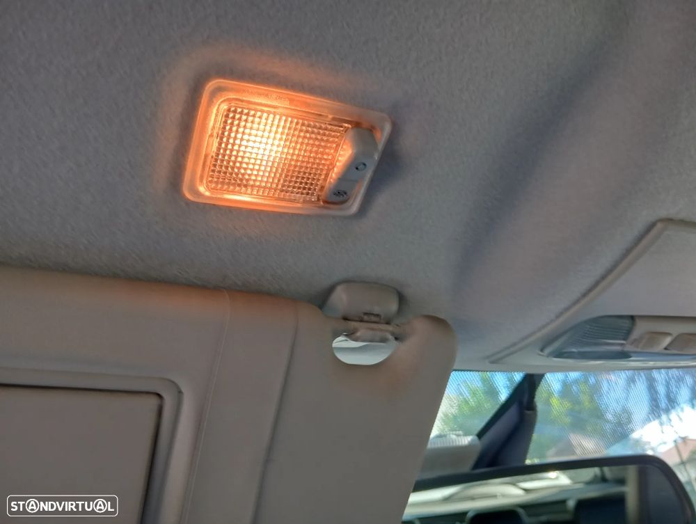 Ford Focus SW 1.6 TDCi Titanium 17 - 20