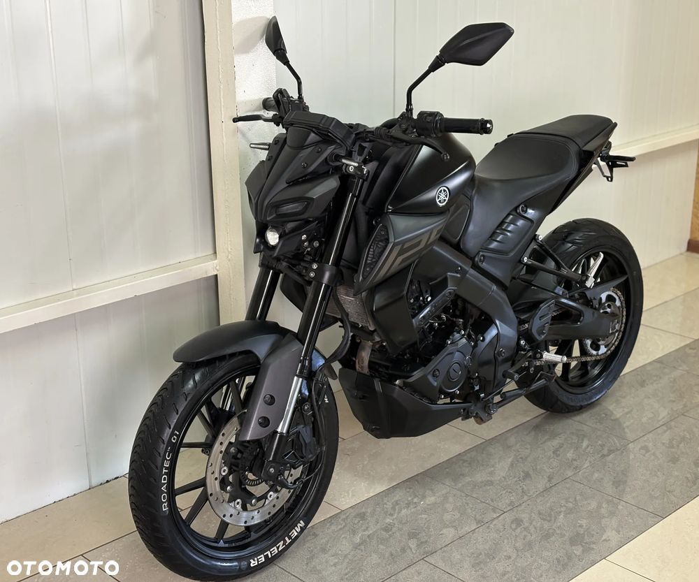 Yamaha MT - 4