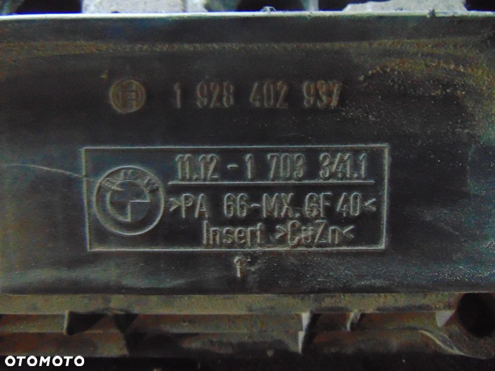 Pokrywa zaworów BMW e39 e36 2,5/2,8 benzyna - 3