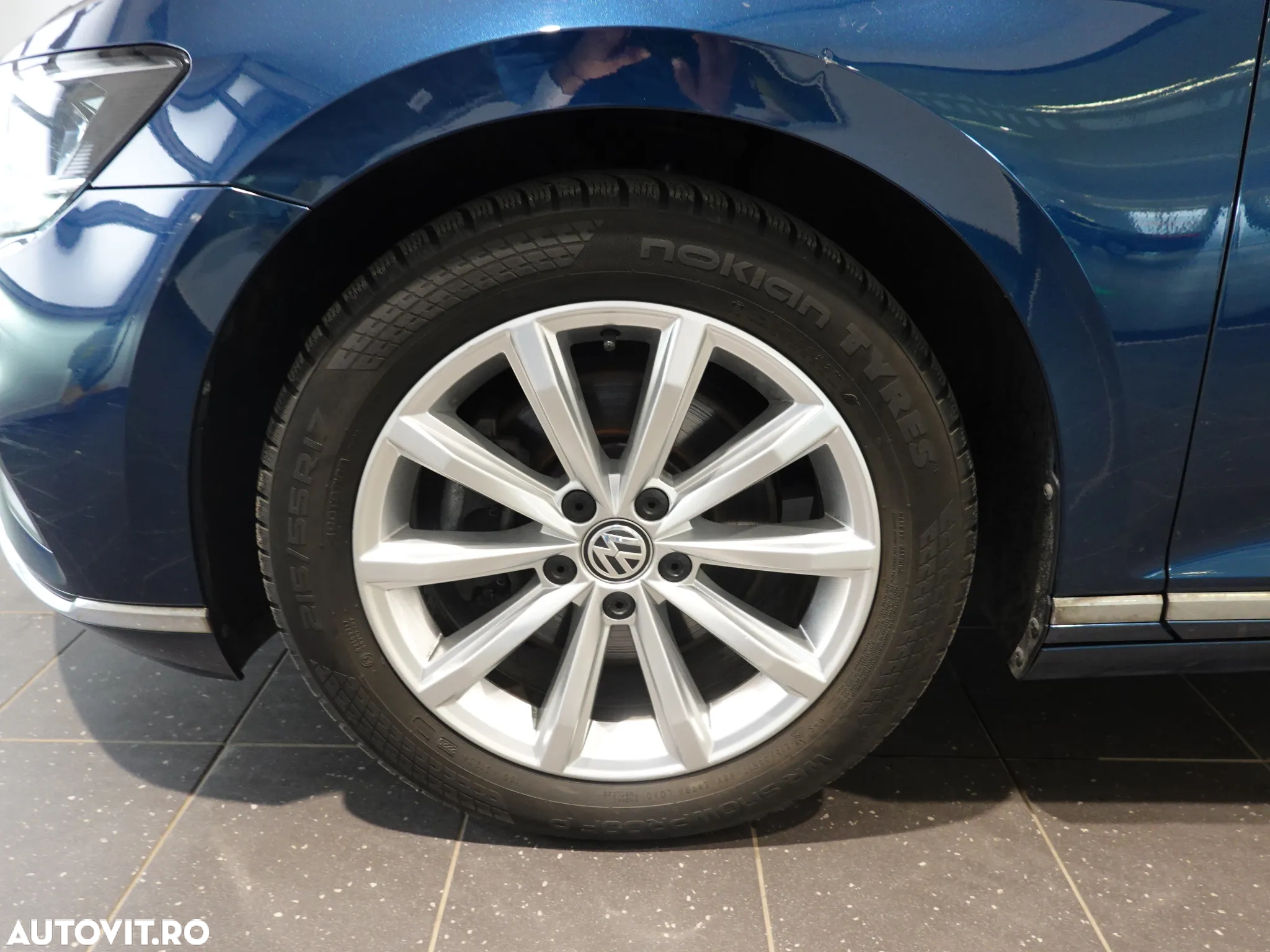 Volkswagen Passat Variant 2.0 TDI DSG Highline - 6