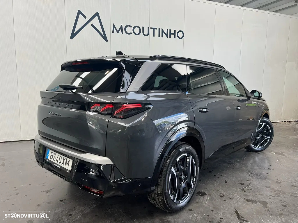 Peugeot E-5008 73 kWh GT - 6