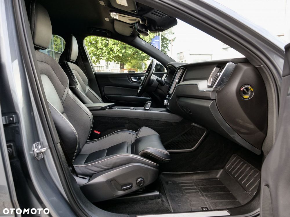 Volvo XC 60 - 29