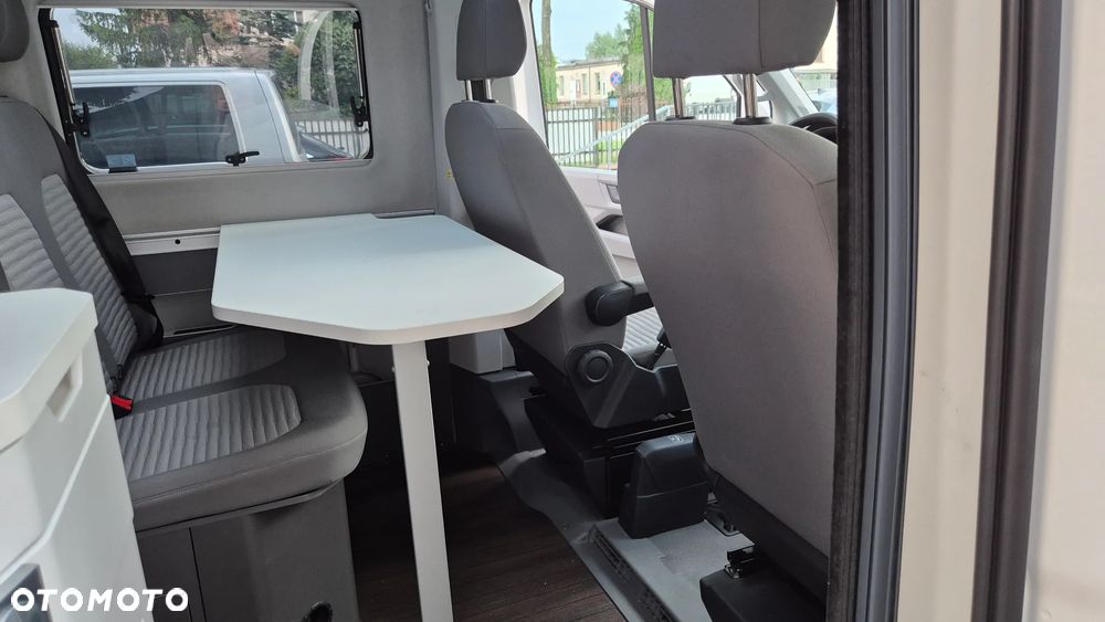 Volkswagen California - 38
