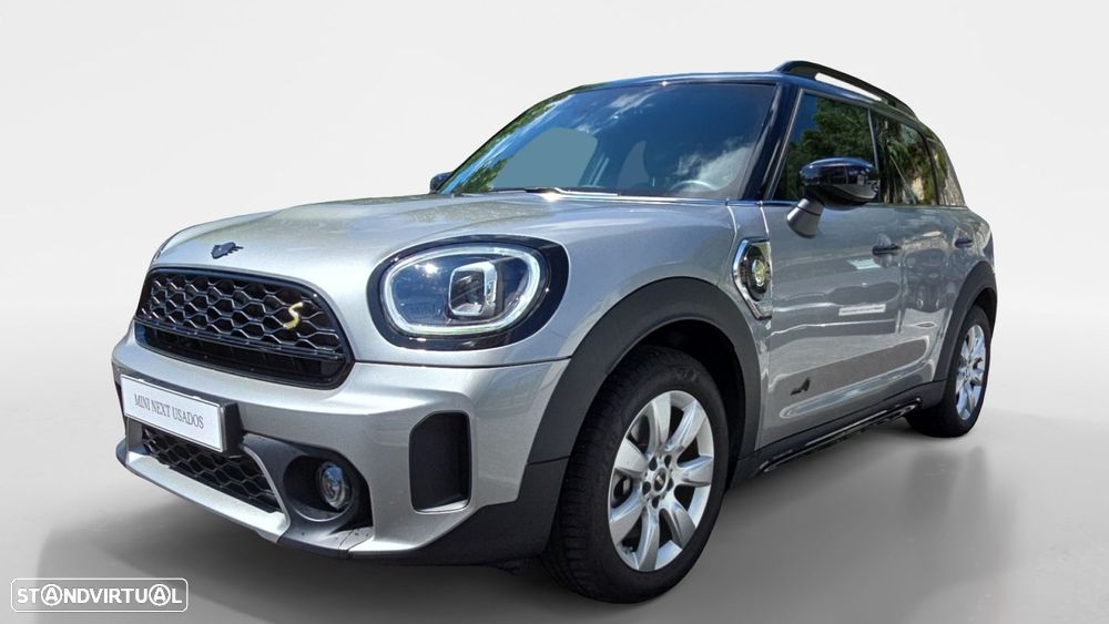 MINI Countryman Cooper SE ALL4 Classic Auto - 1