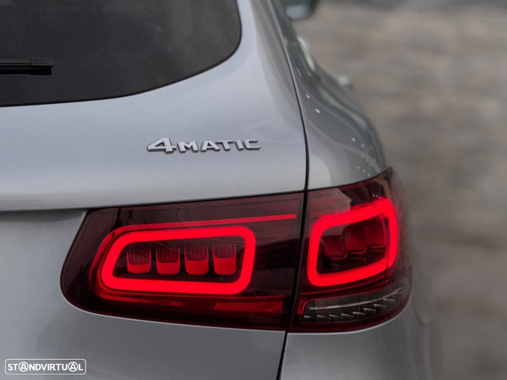 Mercedes-Benz GLC 300 de 4Matic 9G-TRONIC AMG Line - 35