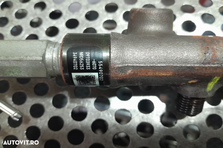 Rampa injectoare 55490702 09T03933 Opel Astra K [2015 - 2020] Sports - 3