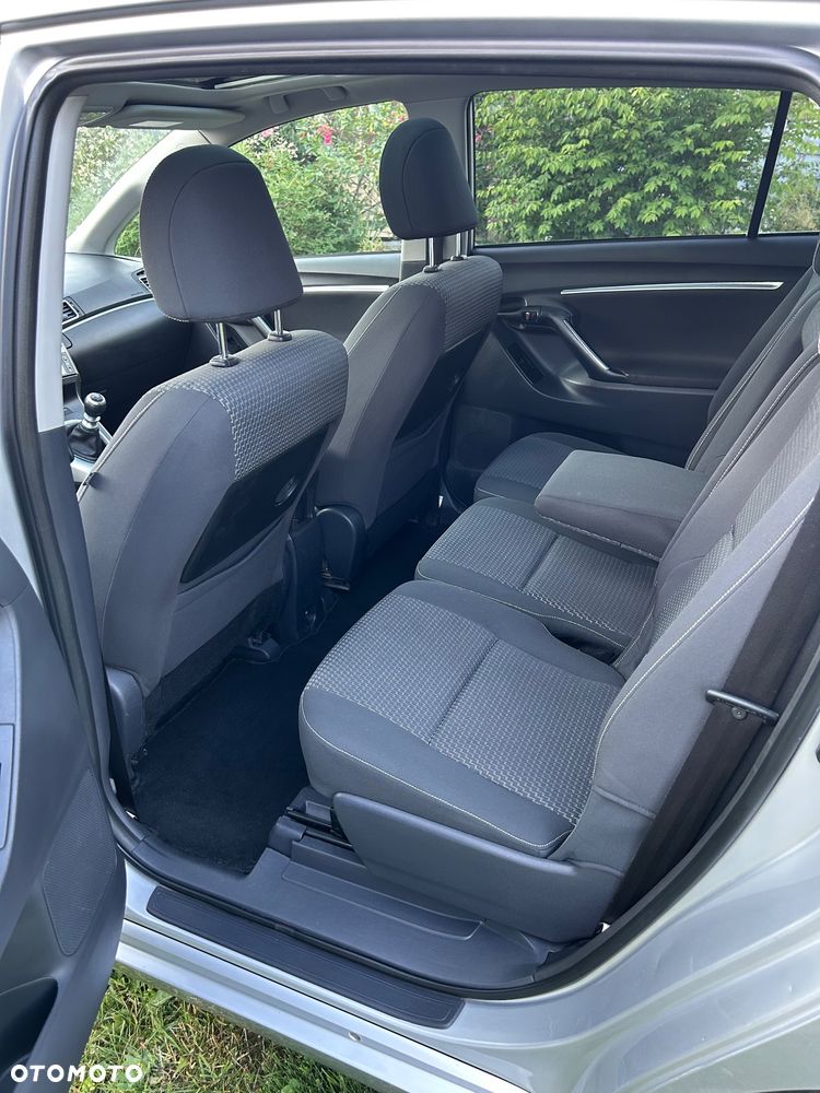 Toyota Verso 1.6 D-4D Prestige 7os - 6
