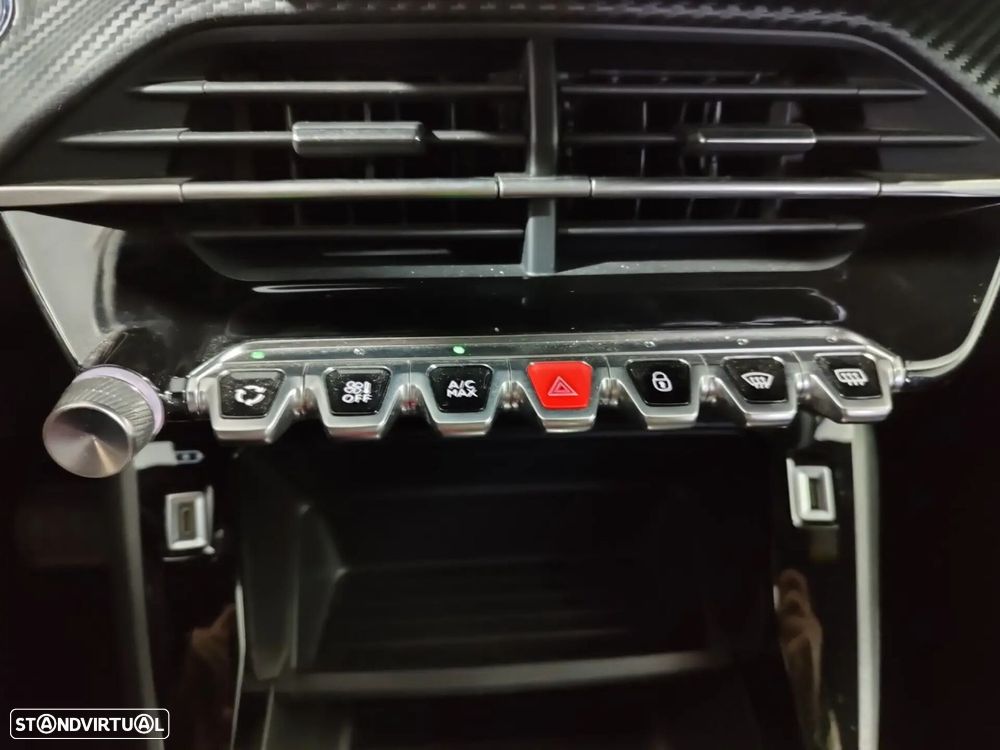 Peugeot e-2008 50 kWh Active Pack - 27