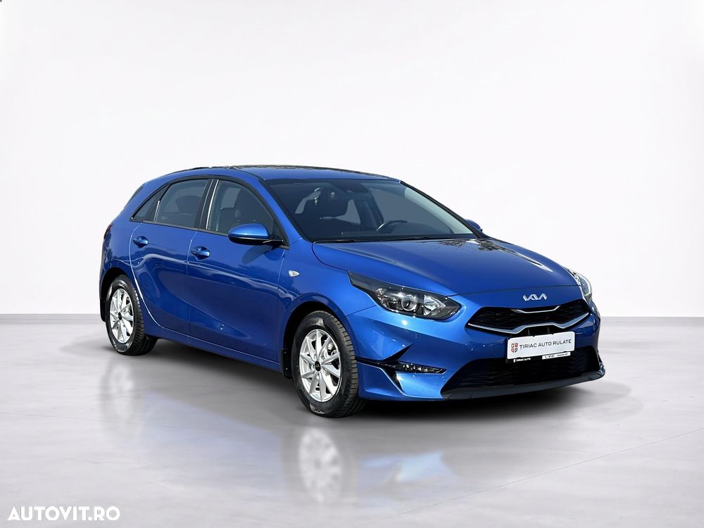 Kia Ceed - 8