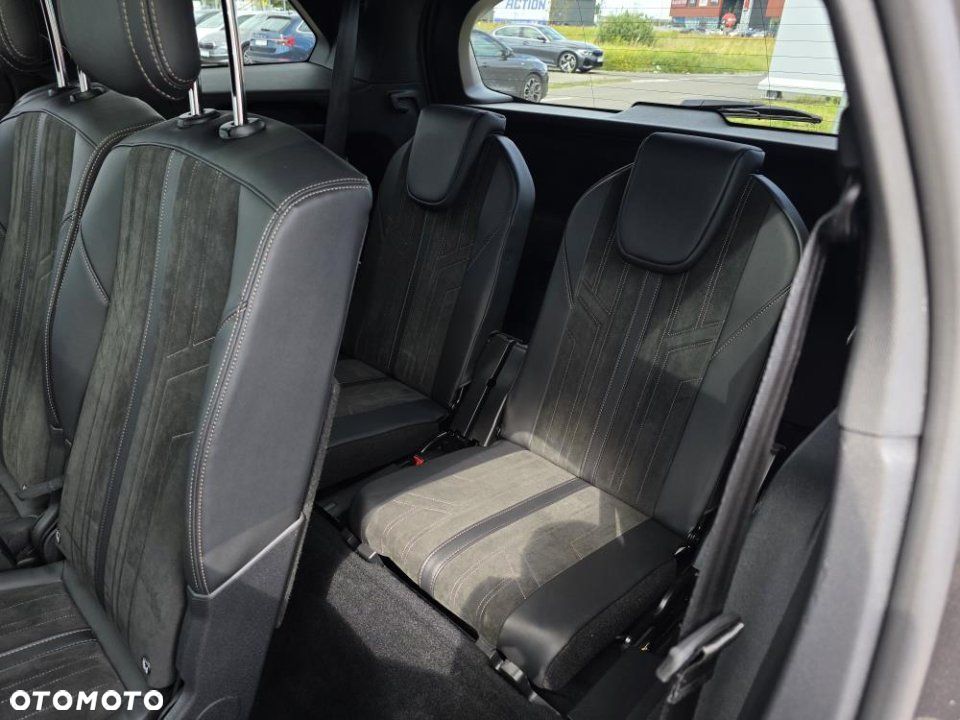 Peugeot 5008 - 10