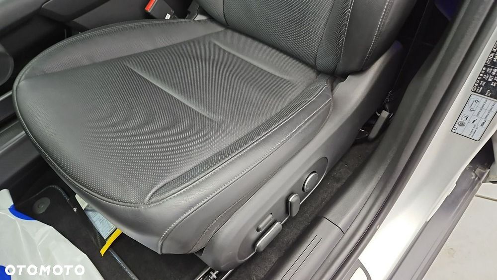 Hyundai IONIQ 6 77kWh Uniq - 12
