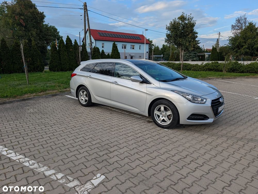 Hyundai i40 Kombi blue 1.7 CRDi Premium - 3