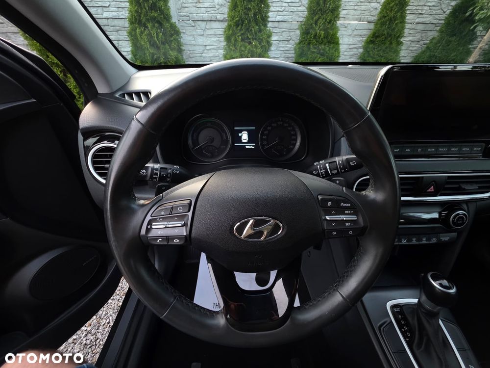 Hyundai Kona - 15