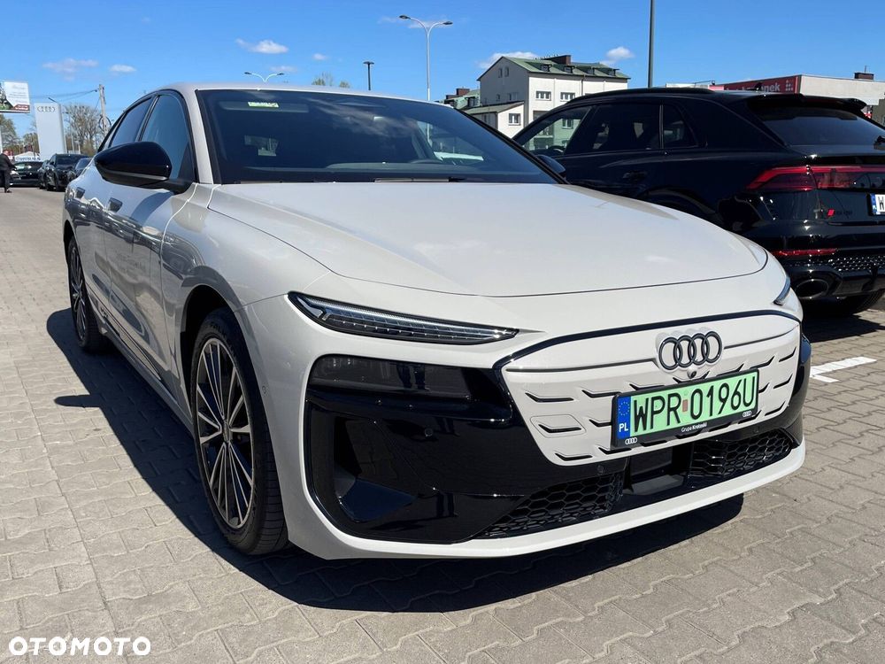 Audi A6 Sportback e-tron - 13