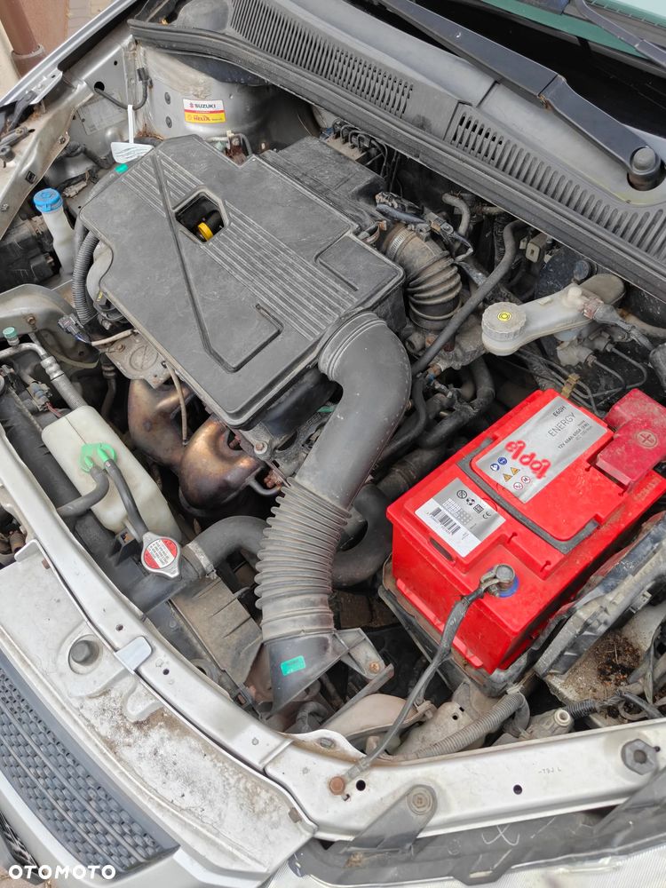 Suzuki SX4 - 25