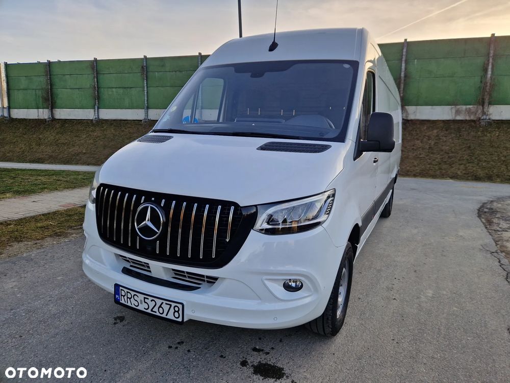 Mercedes-Benz SPRINTER - 2