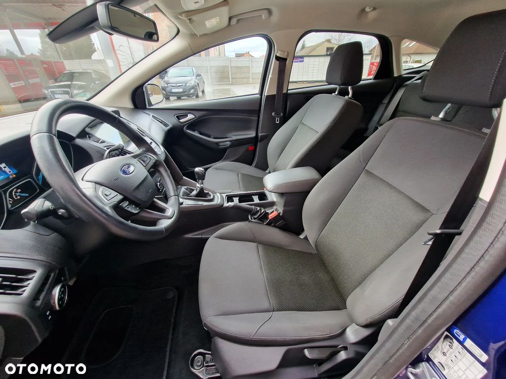 Ford Focus 1.0 EcoBoost Start-Stopp-System TITANIUM - 7