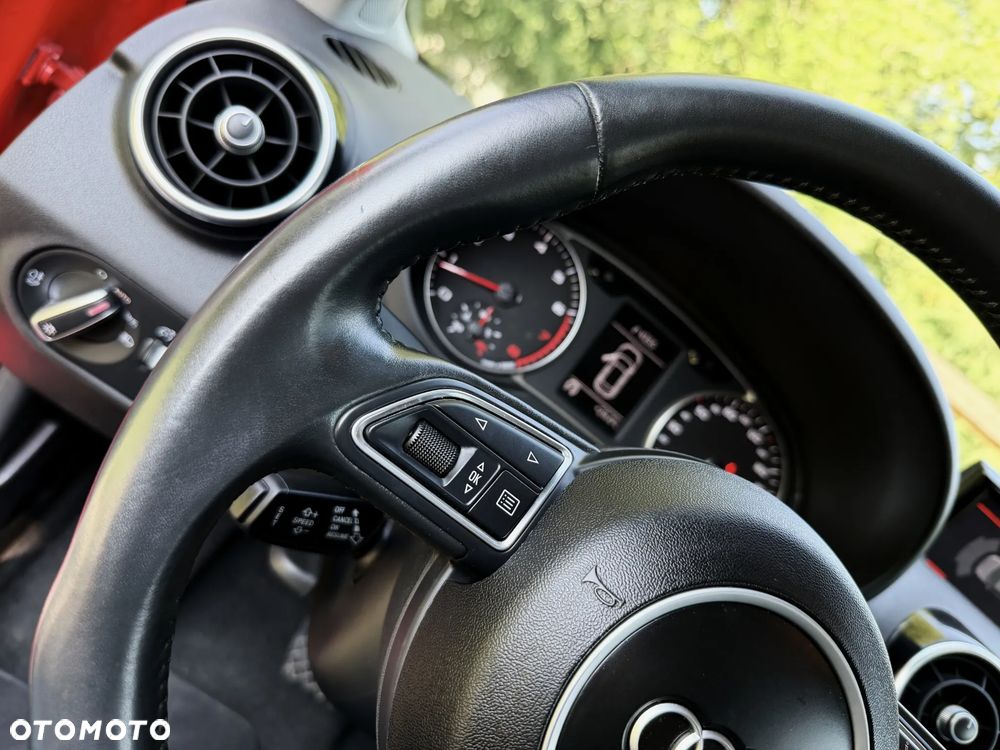 Audi A1 Sportback 1.4 TFSI S tronic sport - 21