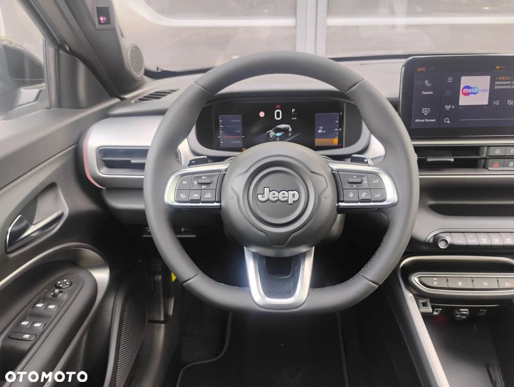 Jeep Avenger 1.2 T3 mHEV Summit FWD eDCT6 - 10