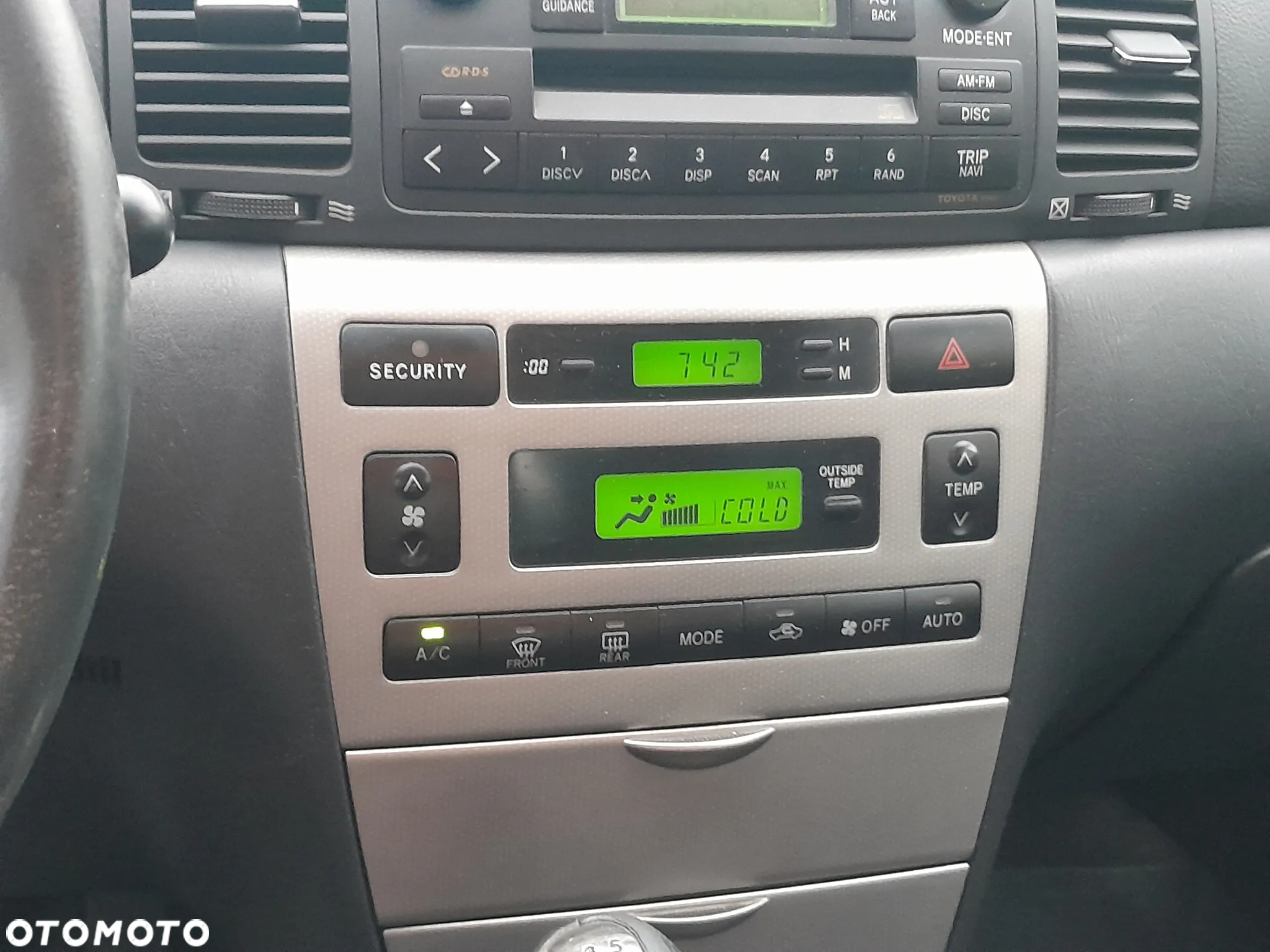 Toyota Corolla - 15