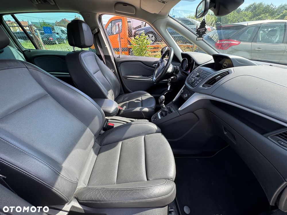 Opel Zafira Tourer 2.0 CDTI ecoFLEX Start/Stop Sport - 28