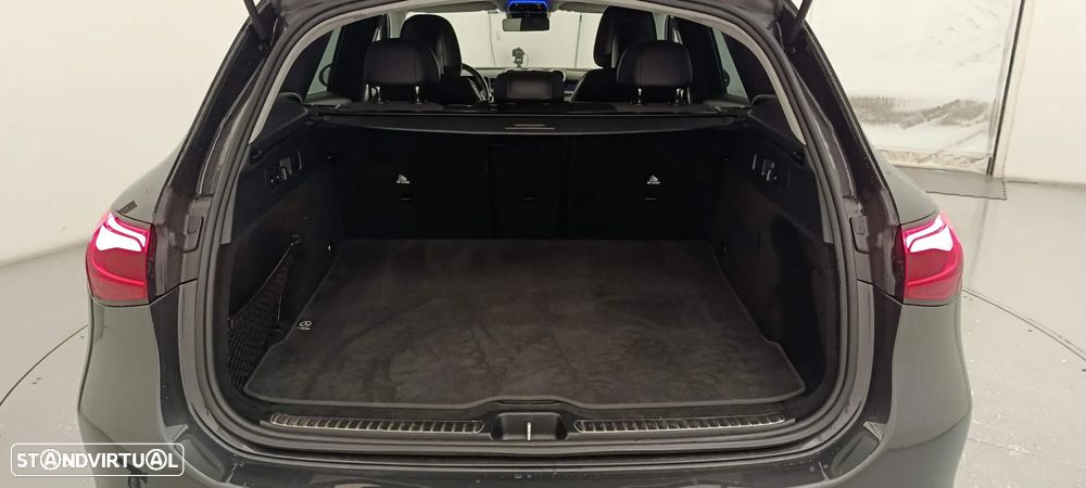 Mercedes-Benz GLC 220 - 26