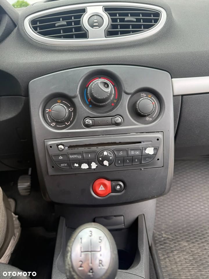 Renault Clio 1.2 16V Alize Euro5 - 18