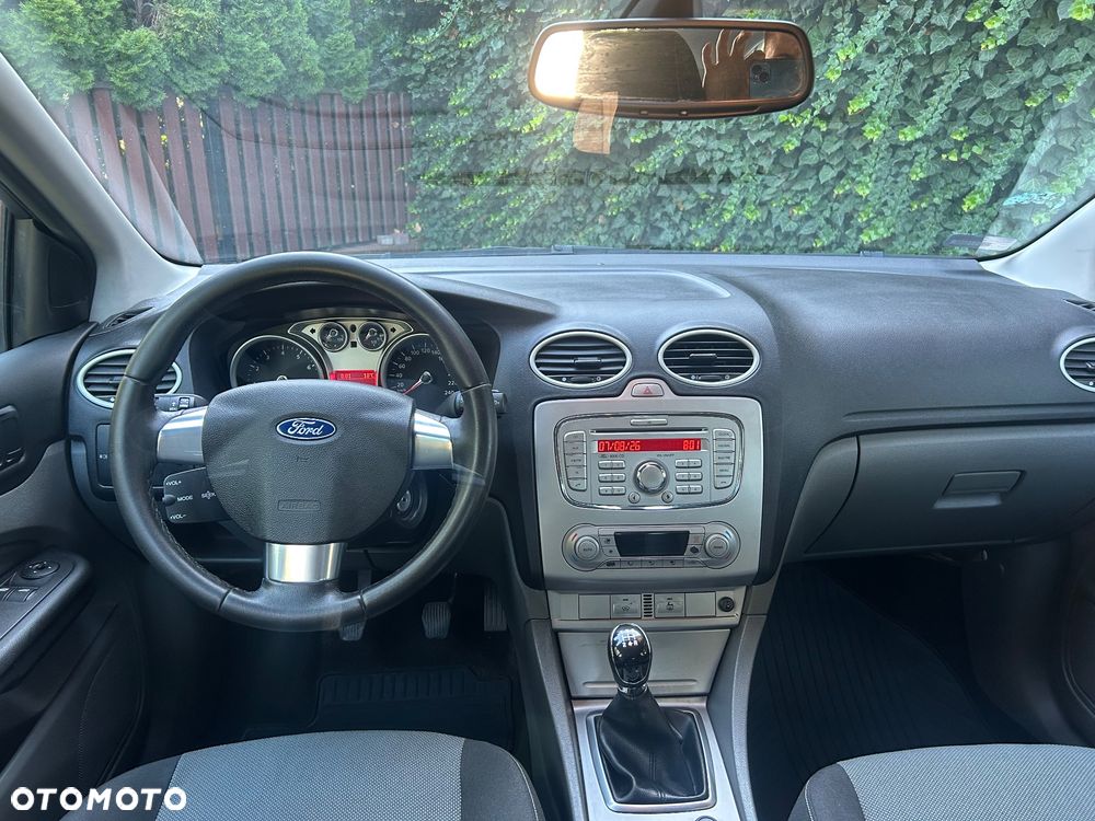 Ford Focus 1.6 Gold X - 11