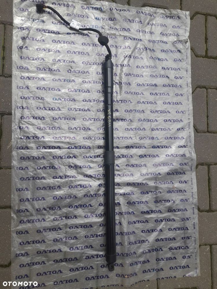 SIŁOWNIK KLAPY 32136006 VOLVO XC60 II 2020R - 3