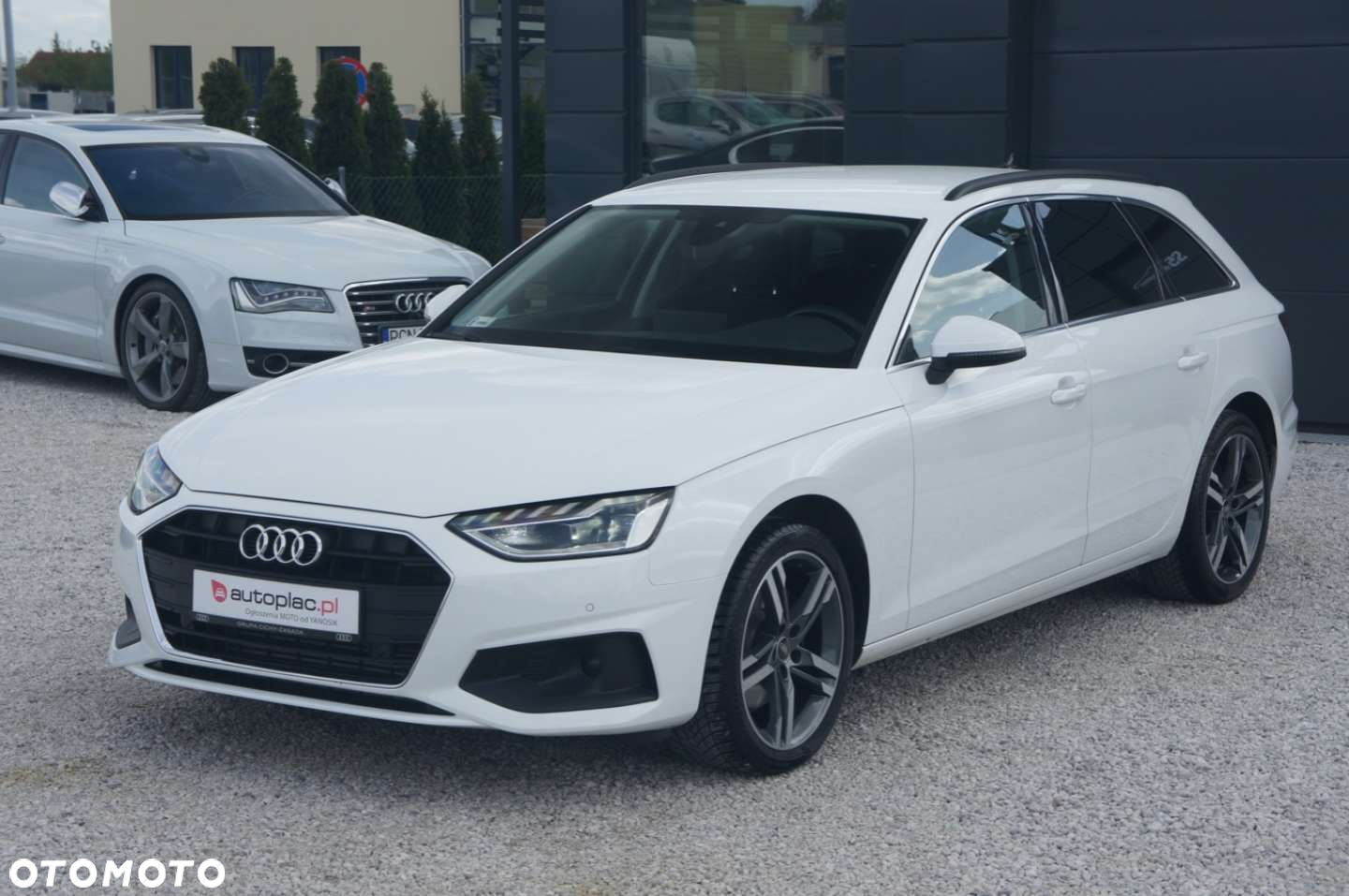 Audi A4 - 4