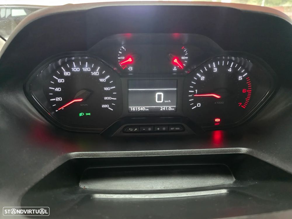Peugeot Partner - 13