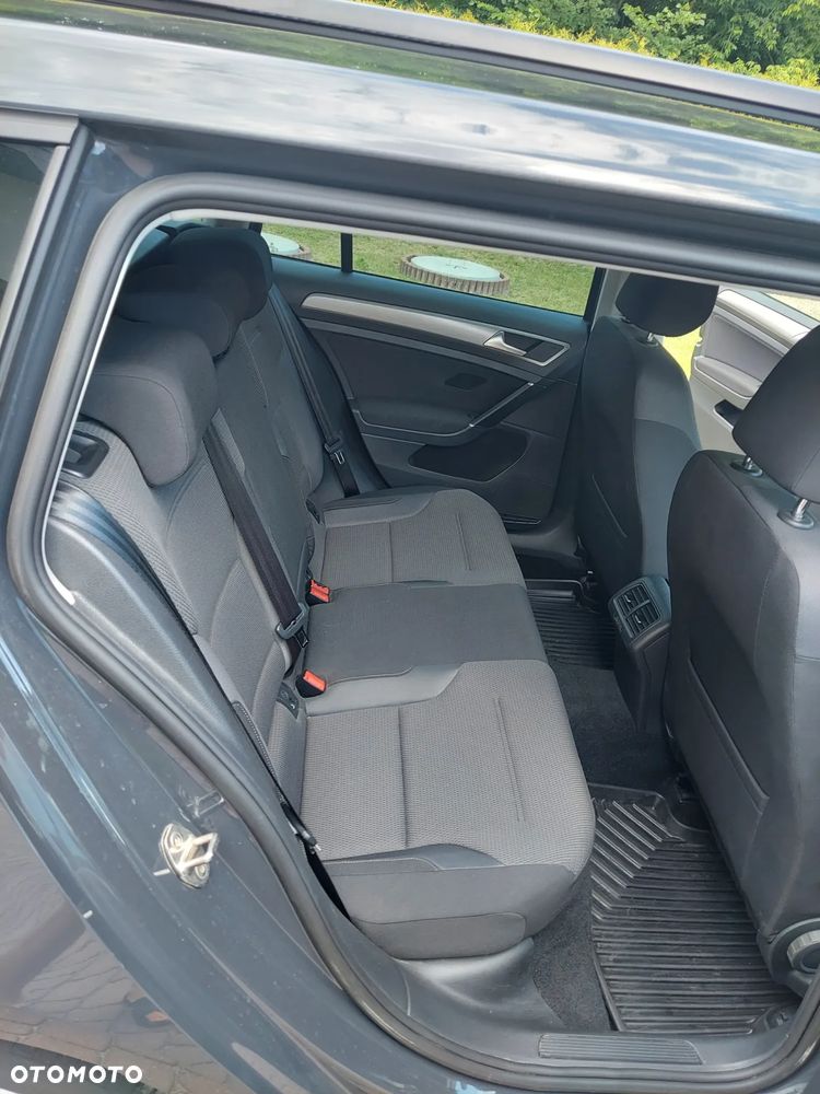 Volkswagen Golf 1.6 TDI BlueMotion Trendline - 8