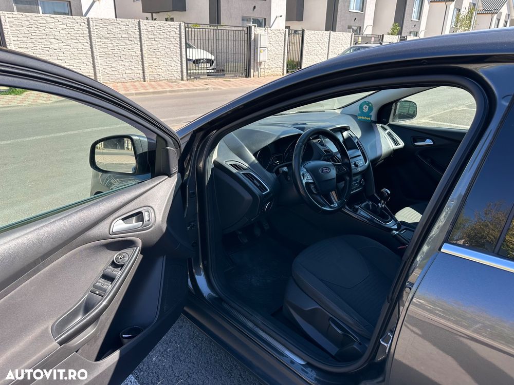 Ford Focus 2.0 TDCI Titanium - 10