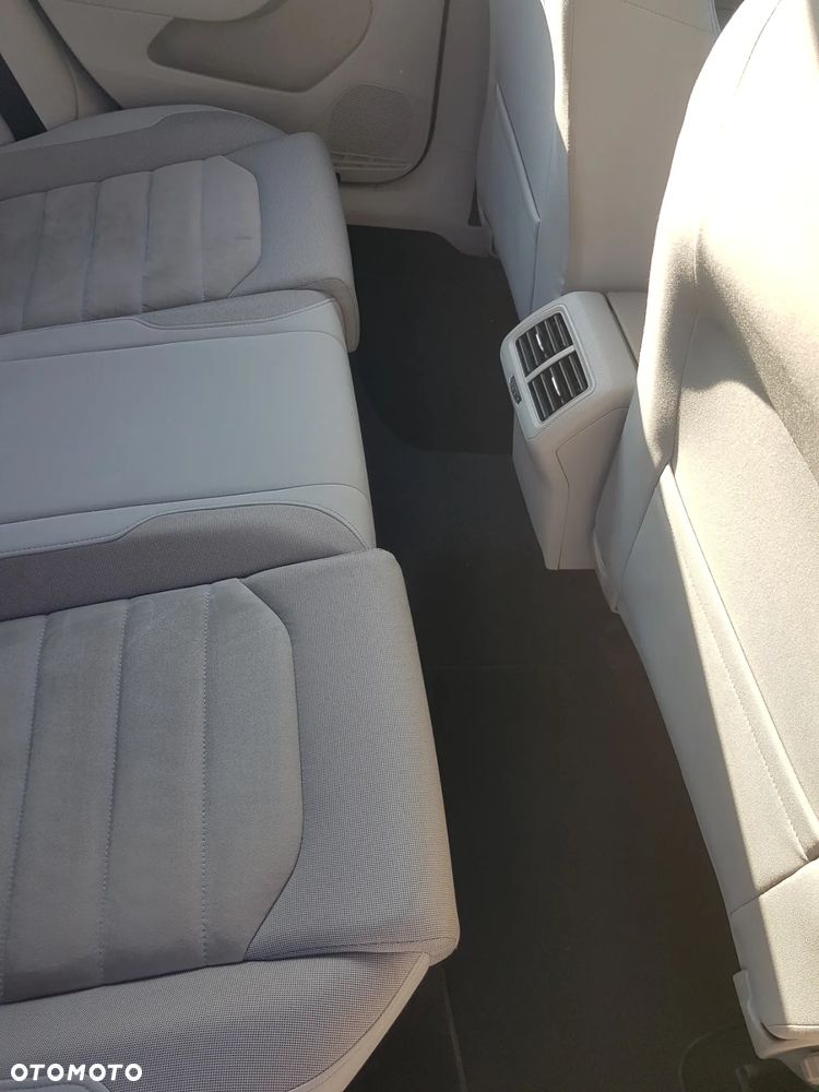 Volkswagen Golf VII 1.4 TSI BMT Highline - 27