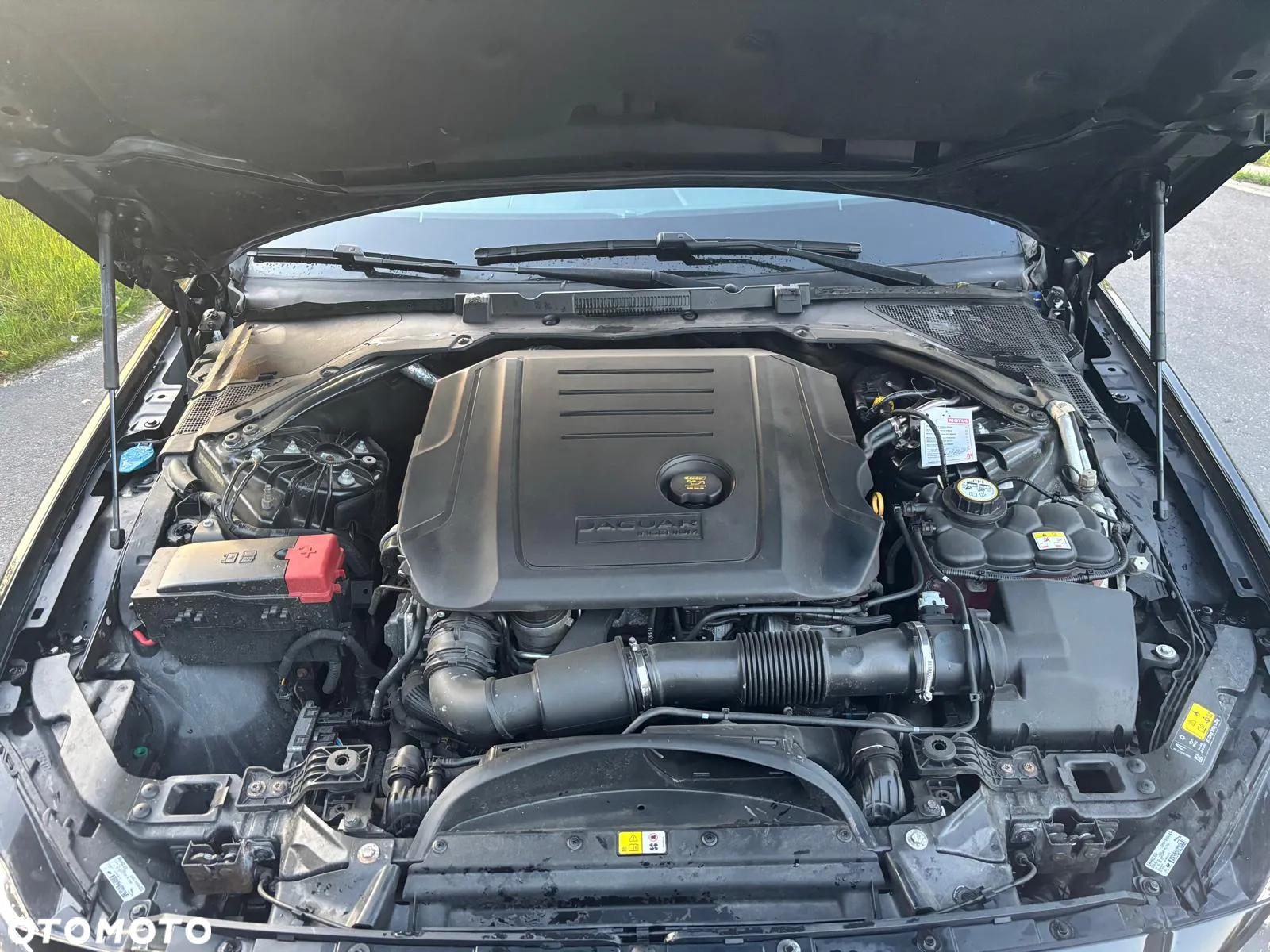 Jaguar XF 2.0 i4D AWD R-Sport - 16