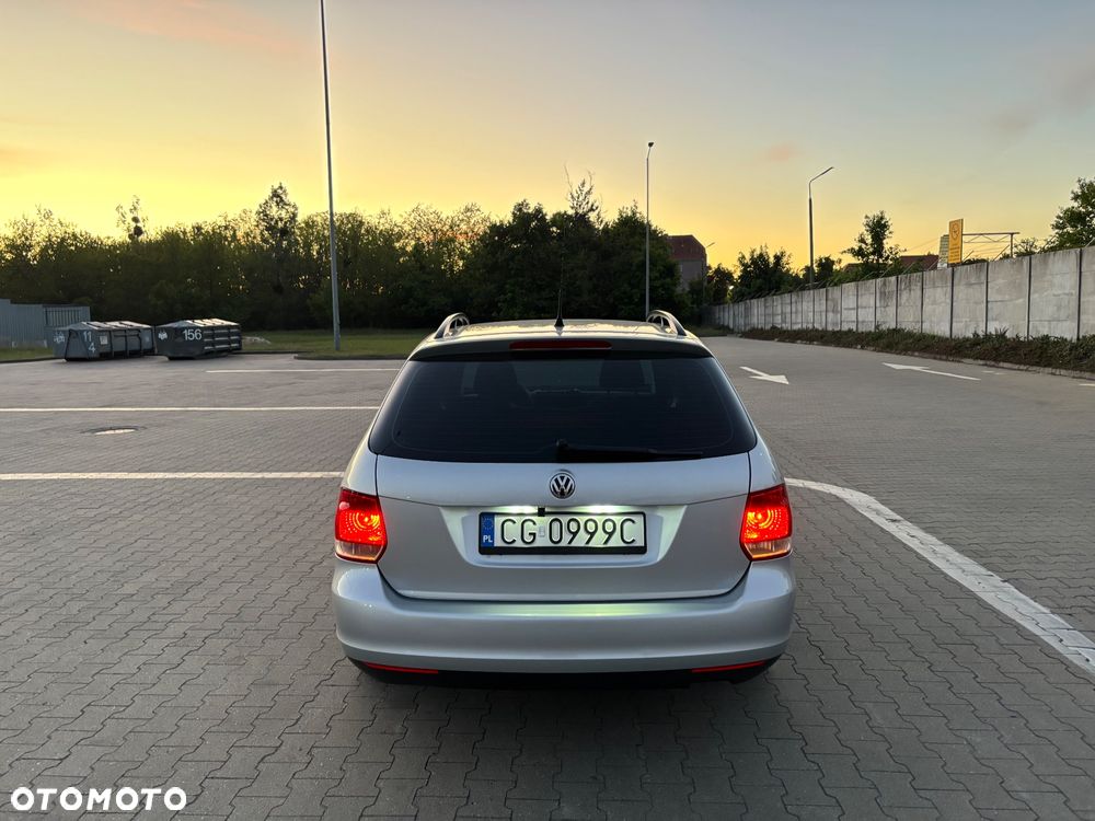 Volkswagen Golf 1.9 TDI DPF Trendline - 5