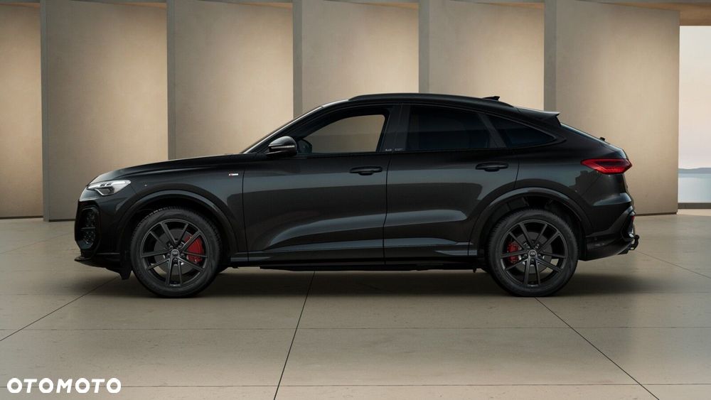 Audi Q5 Sportback - 4