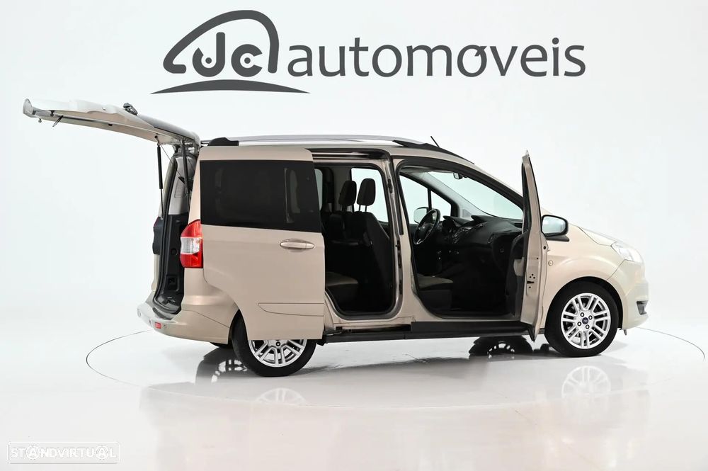 Ford Tourneo Courier 1.0 EcoBoost Titanium - 6
