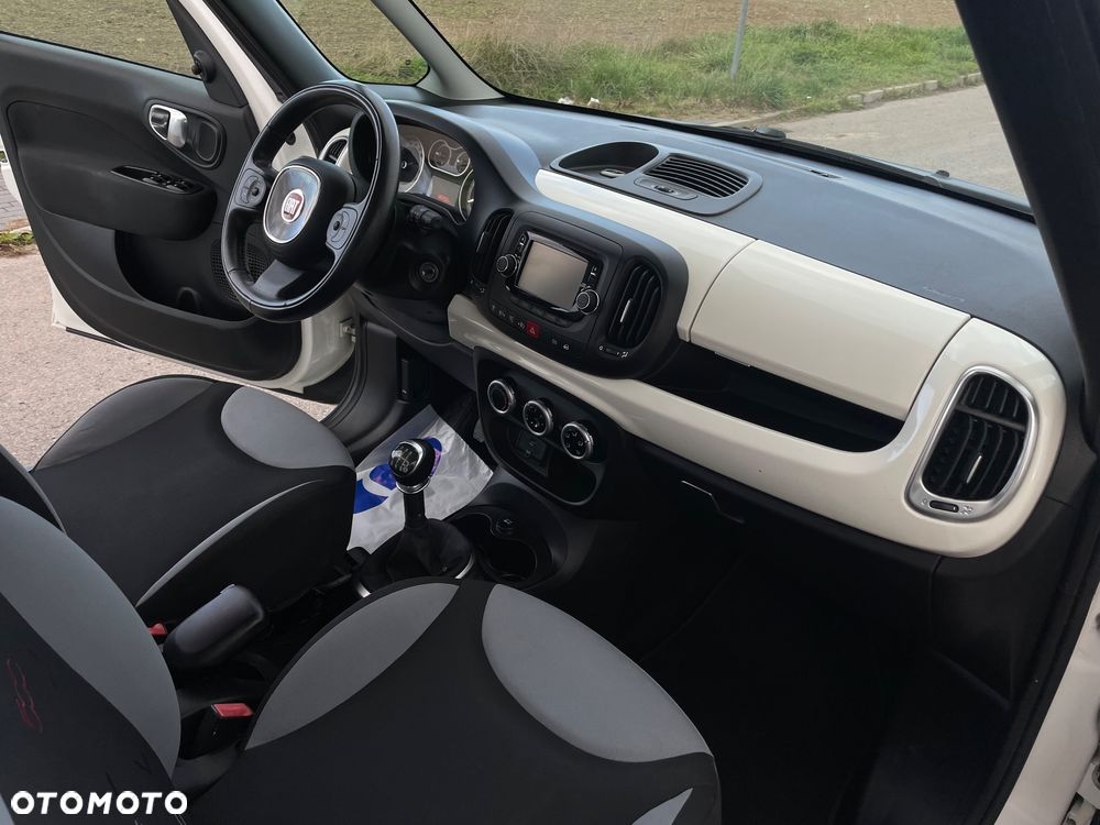 Fiat 500L 1.4 16V Rockstar - 16