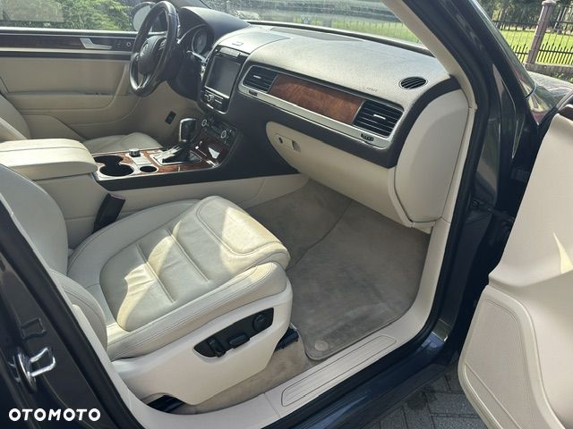Volkswagen Touareg 3.6 V6 FSI BMT - 8
