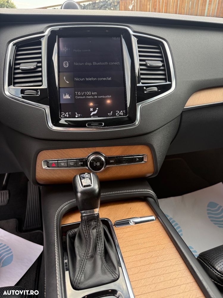 Volvo XC 90 D5 AWD Geartronic Inscription - 19