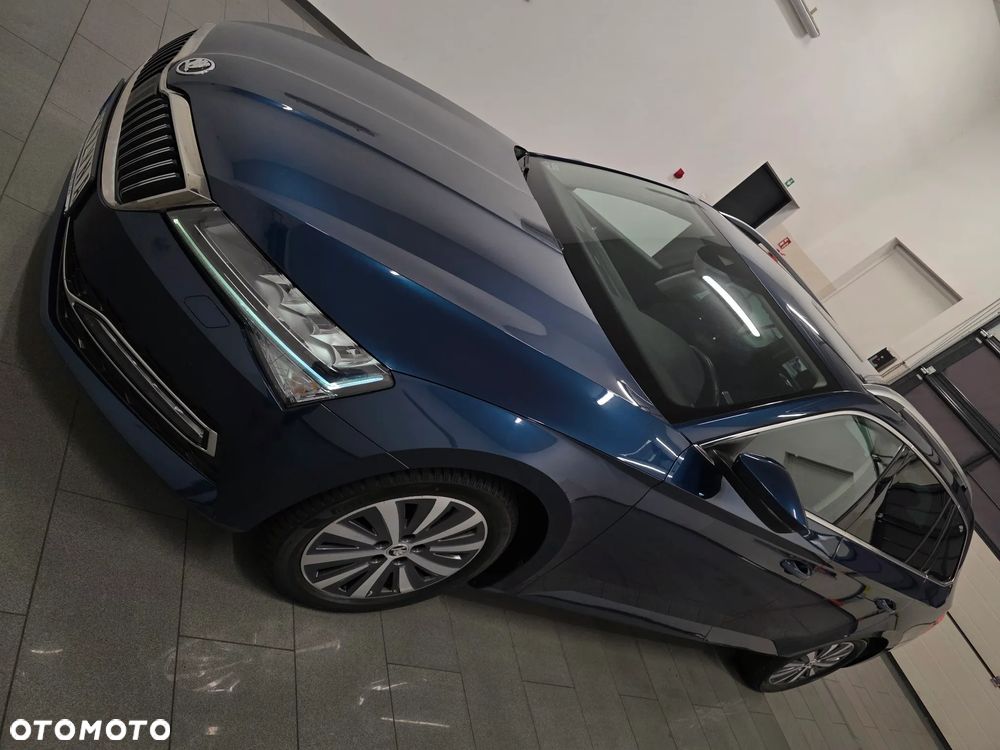 Skoda Superb 2.0 TSI Style DSG - 4