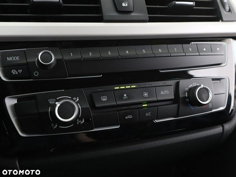 BMW Seria 3 318d Advantage - 27