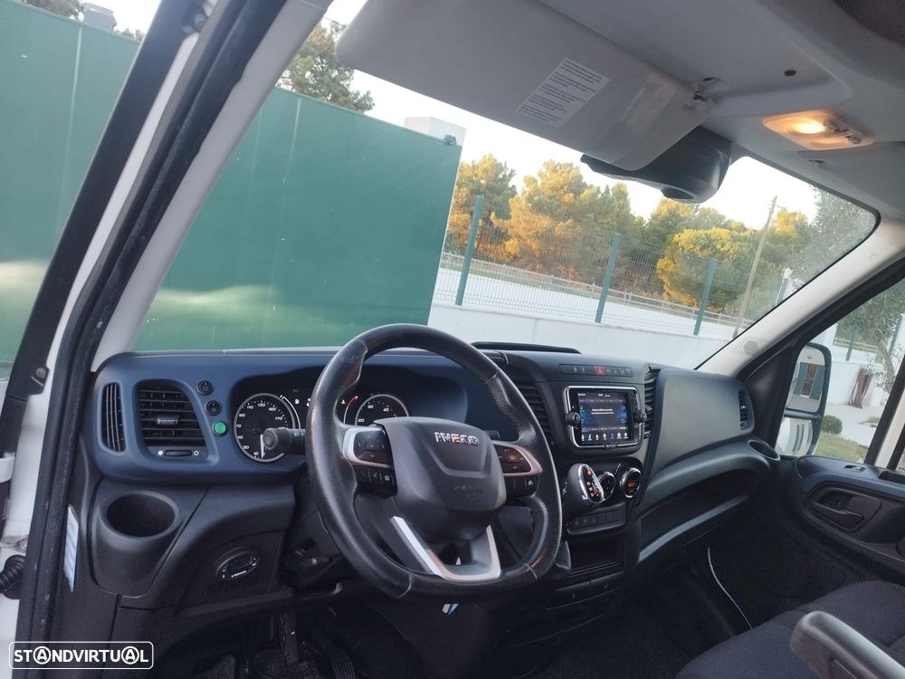 Iveco Daily 35S16 L3H2  Caixa automática 8 velocidades - 21