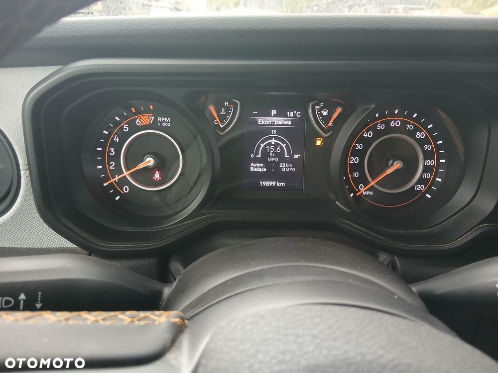Jeep Wrangler - 3